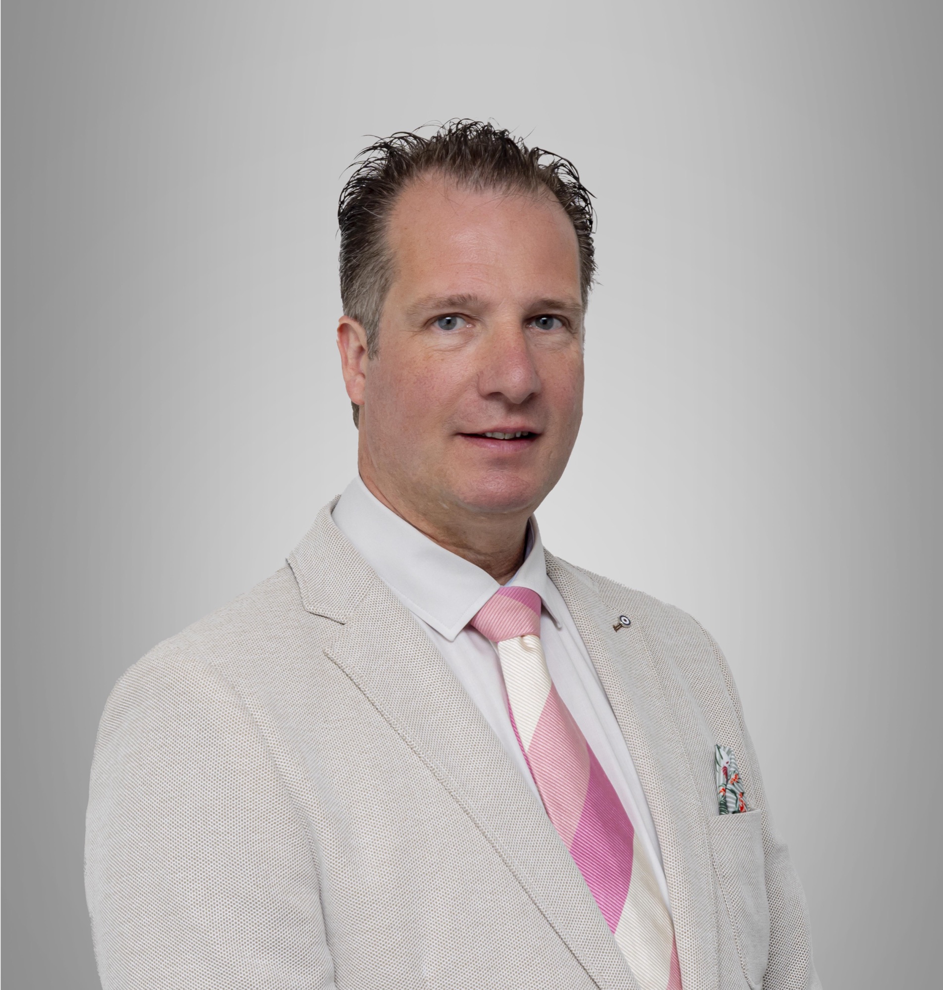 Theo Boxelaar Wiebx Real Estate
